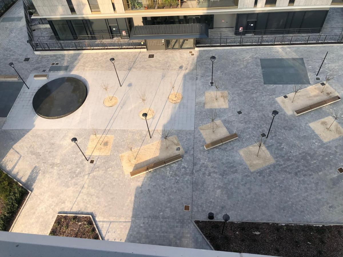 Apartament Loft With Terrace In Uptown Milan Near Rho Fiera Pero Zewnętrze zdjęcie
